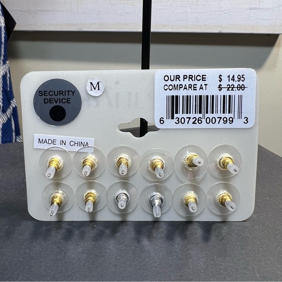 One Wink Gold toned Earring Set, 6 pairs - Picture 4 of 4